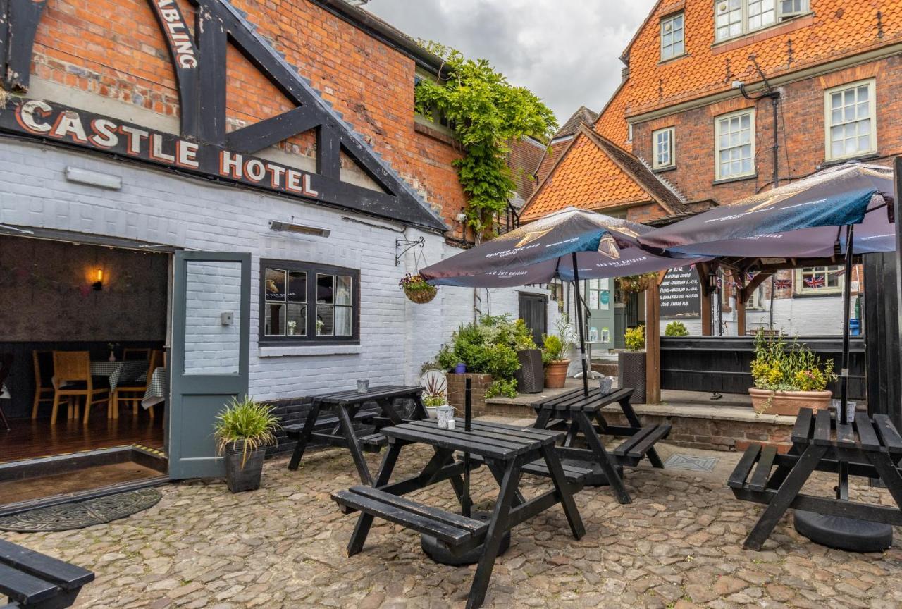 Hotel The Bear Marlborough Exterior foto